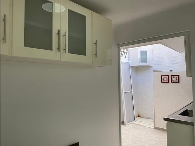 Edificio en venta en Primero De Mayo, Cali, 240 m² · foto 11 de 22