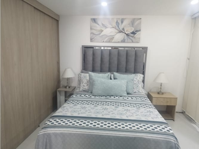 Edificio en venta en Primero De Mayo, Cali, 240 m² · foto 12 de 22