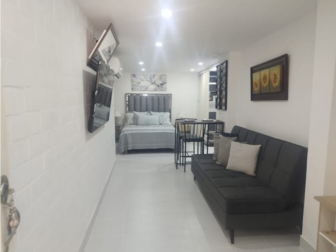 Edificio en venta en Primero De Mayo, Cali, 240 m² · foto 14 de 22