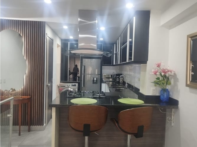 Edificio en venta en Primero De Mayo, Cali, 240 m² · foto 16 de 22