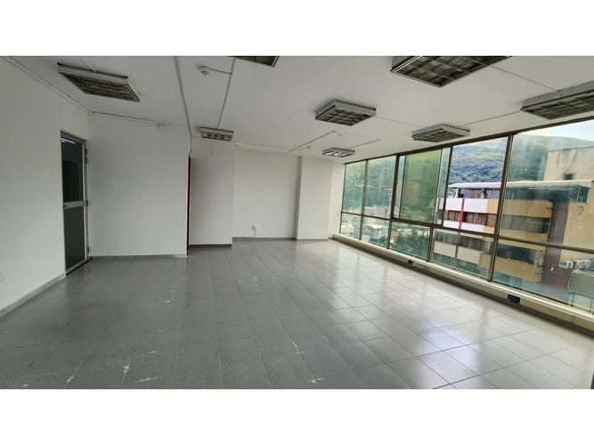 Oficina en venta en Versalles, Cali, 136 m² · foto 8 de 15
