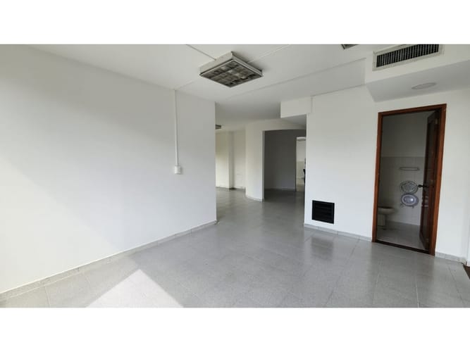 Oficina en venta en Versalles, Cali, 136 m² · foto 10 de 15