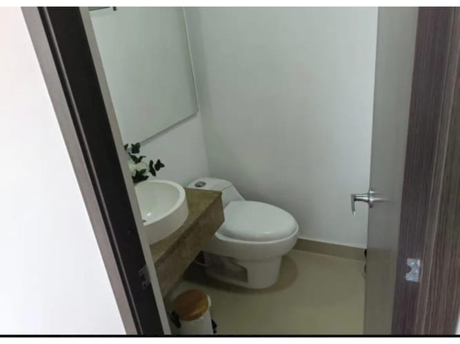 Apartamento de 3 alcobas en venta en Valle Del Lili, Cali, 102 m² · foto 4 de 16