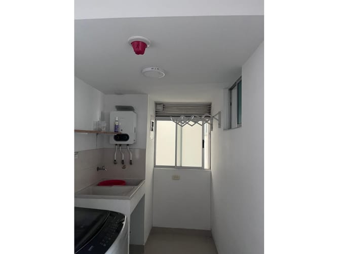 Apartamento de 3 alcobas en venta en Valle Del Lili, Cali, 102 m² · foto 8 de 16