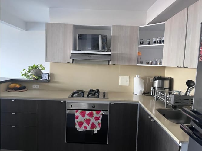 Apartamento de 3 alcobas en venta en Valle Del Lili, Cali, 102 m² · foto 10 de 16