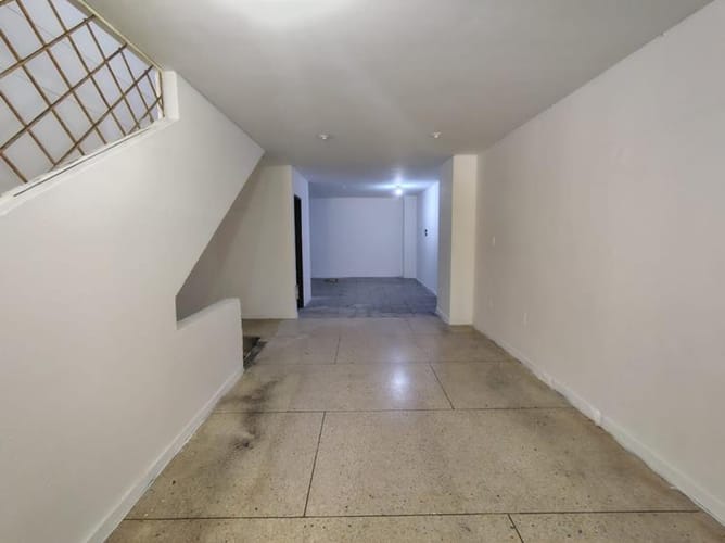 Local en arriendo en Centro, Bucaramanga, 30 m² · foto 3 de 10