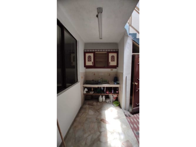 Edificio en venta en San Nicolas, Cali, 365 m² · foto 22 de 24