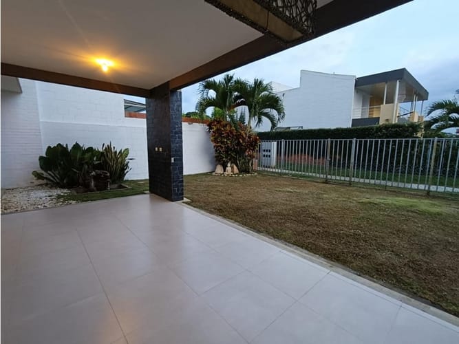 Casa de 4 alcobas en venta en El Castillo, Jamundí, 214 m² · foto 22 de 24