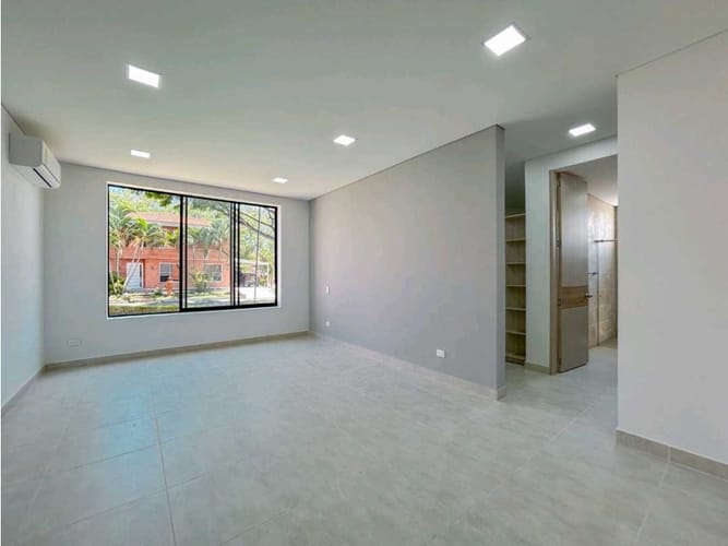 Casa de 3 alcobas en venta en El Castillo, Jamundí, 320 m² · foto 16 de 24