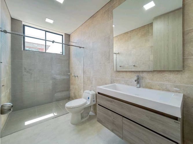 Casa de 3 alcobas en venta en El Castillo, Jamundí, 320 m² · foto 20 de 24