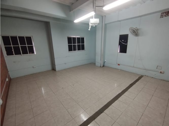 Edificio en venta en Tequendama, Cali, 1400 m² · foto 7 de 24
