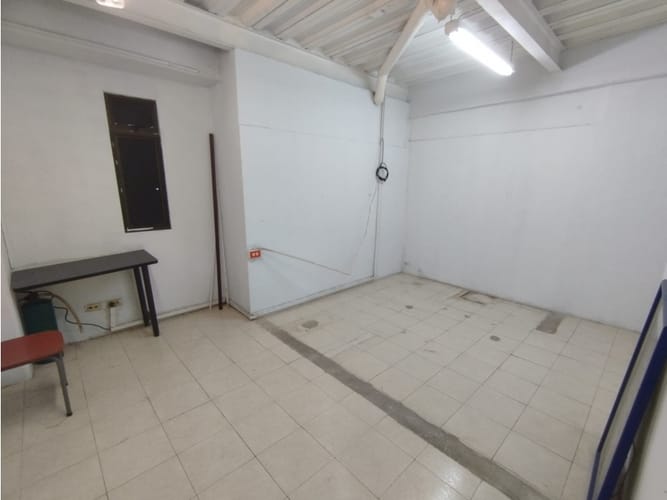 Edificio en venta en Tequendama, Cali, 1400 m² · foto 16 de 24