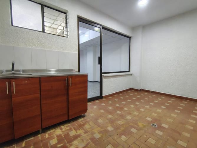 Local en arriendo en Antonia Santos Centro, Bucaramanga, 54 m² · foto 7 de 8