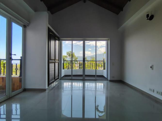 Casa de 4 alcobas en arriendo en Ruitoque, Piedecuesta, 278 m² · foto 6 de 23