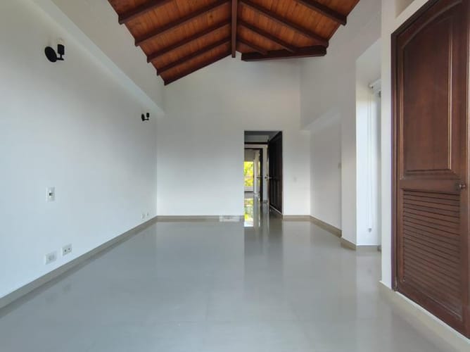 Casa de 4 alcobas en arriendo en Ruitoque, Piedecuesta, 278 m² · foto 15 de 23