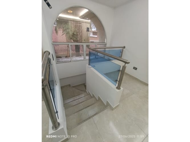 Casa de 10 alcobas en venta en Urbanizacion La Merced, Cali, 475 m² · foto 13 de 24