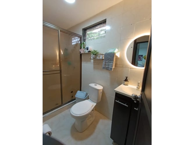Casa de 10 alcobas en venta en Urbanizacion La Merced, Cali, 475 m² · foto 23 de 24