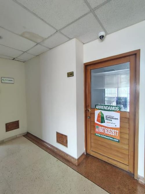 Oficina en arriendo en Centro, Bucaramanga, 33 m² · foto 2 de 12