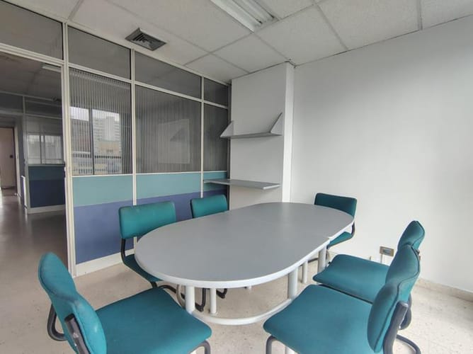 Oficina en arriendo en Centro, Bucaramanga, 33 m² · foto 3 de 12