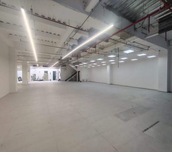 Local en arriendo en Mejoras Publicas, Bucaramanga, 3000 m² · foto 2 de 24