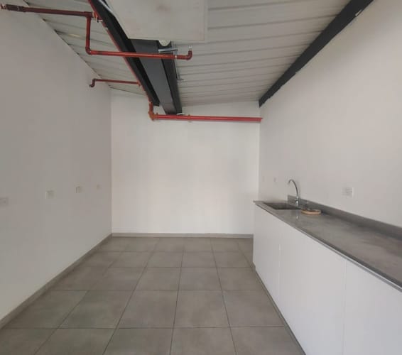 Local en arriendo en Mejoras Publicas, Bucaramanga, 3000 m² · foto 18 de 24