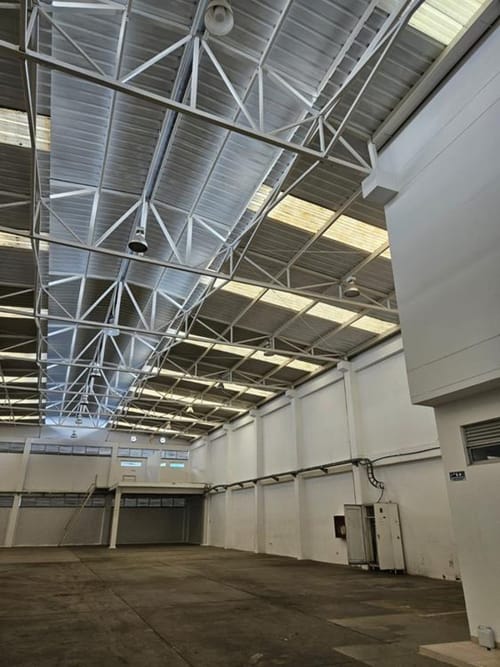 Bodega en arriendo en El Porvenir, Bucaramanga, 1300 m² · foto 4 de 7