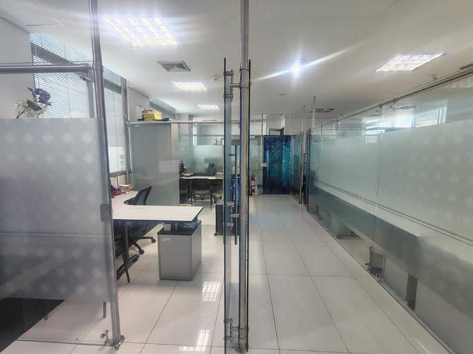 Oficina en arriendo en Bolivar, Bucaramanga, 171 m² · foto 9 de 13