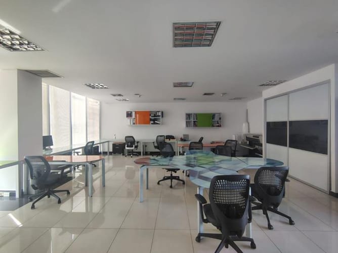 Oficina en arriendo en Bolivar, Bucaramanga, 91 m² · foto 6 de 10