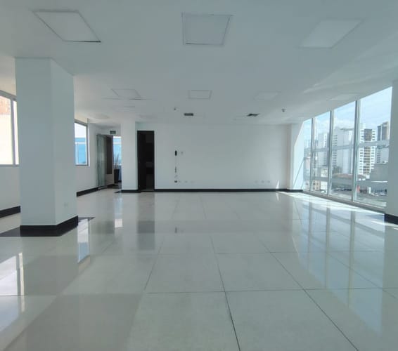 Oficina en arriendo en Bolivar, Bucaramanga, 113 m² · foto 3 de 9