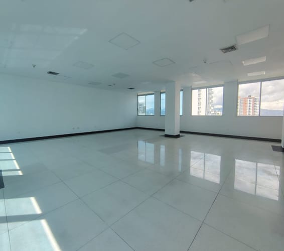 Oficina en arriendo en Bolivar, Bucaramanga, 113 m² · foto 7 de 9