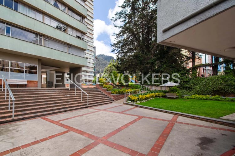 Apartamento de 3 alcobas en venta en Las Nieves, Bogotá, 126 m² · foto 12 de 12