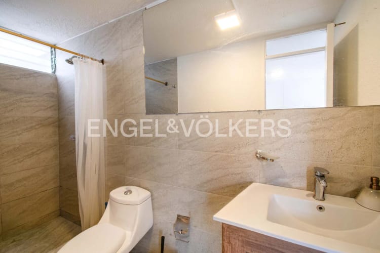 Apartamento de 3 alcobas en venta en Las Nieves, Bogotá, 126 m² · foto 9 de 12