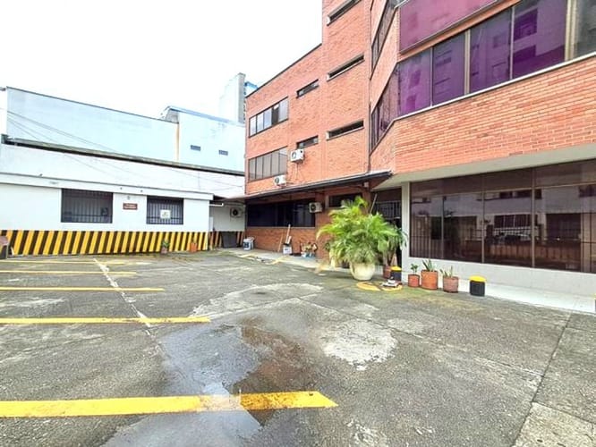 Local en arriendo en La Concordia, Bucaramanga, 99 m² · foto 14 de 14