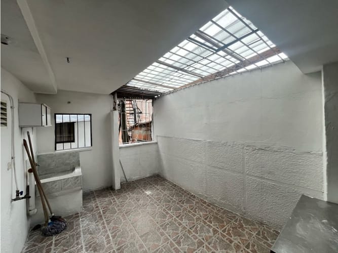 Apartamento de 4 alcobas en arriendo en El Salado, Envigado, 100 m² · foto 7 de 20