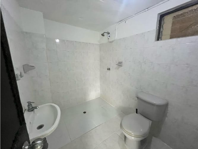 Apartamento de 4 alcobas en arriendo en El Salado, Envigado, 100 m² · foto 8 de 20