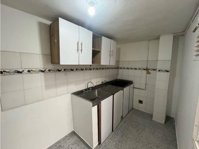 Apartamento de 4 alcobas en arriendo en El Salado, Envigado, 100 m² · foto 9 de 20