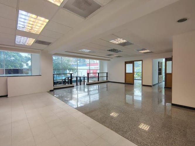 Local en arriendo en Bolivar, Bucaramanga, 275 m² · foto 5 de 21