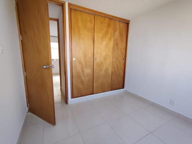 Apartamento de 2 alcobas en venta en Lagos V, Floridablanca, 59 m² · foto 10 de 21