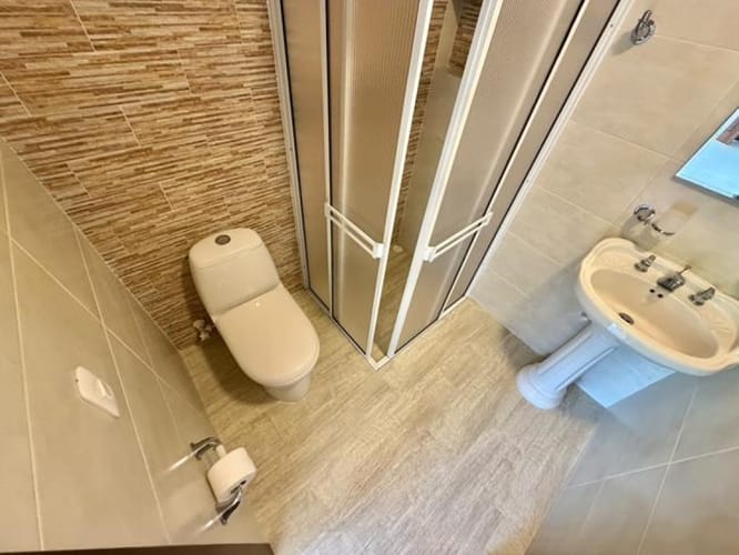 Casa de 4 alcobas en venta en Los Llanitos, Piedecuesta, 172 m² · foto 10 de 23