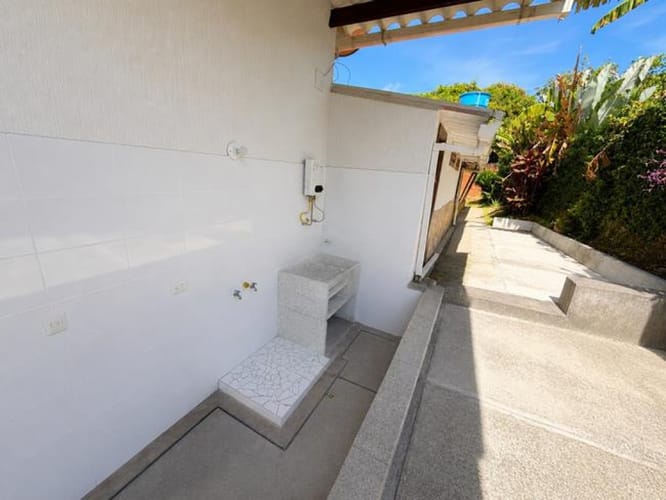 Casa de 4 alcobas en venta en Los Llanitos, Piedecuesta, 172 m² · foto 16 de 23