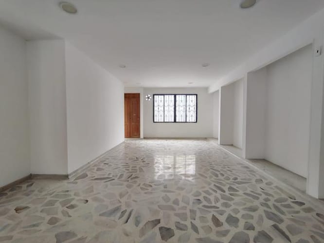 Local en arriendo en Cabecera Del Llano, Bucaramanga, 514 m² · foto 6 de 17