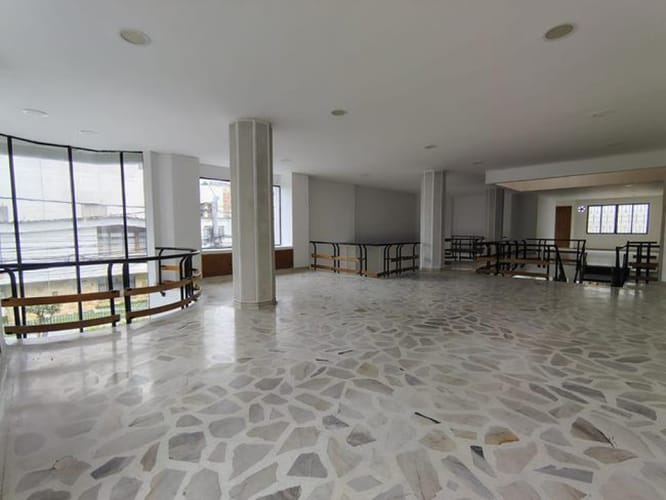 Local en arriendo en Cabecera Del Llano, Bucaramanga, 514 m² · foto 8 de 17
