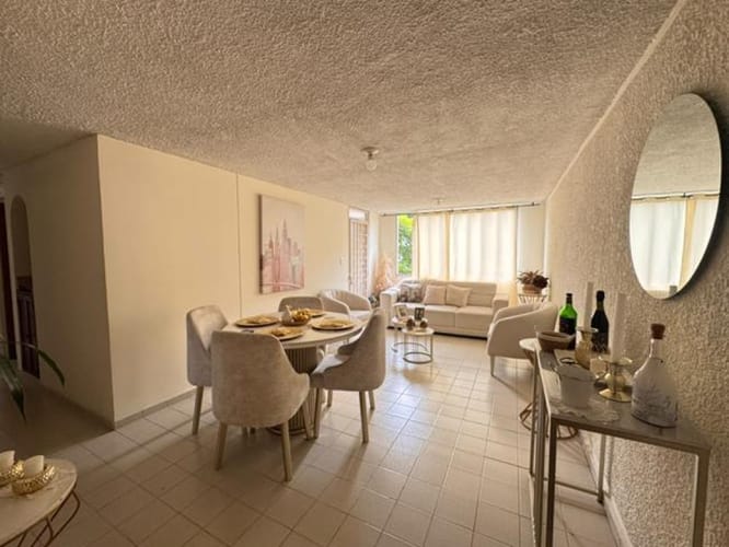 Apartamento de 3 alcobas en venta en Provenza, Bucaramanga, 99 m² · foto 3 de 22