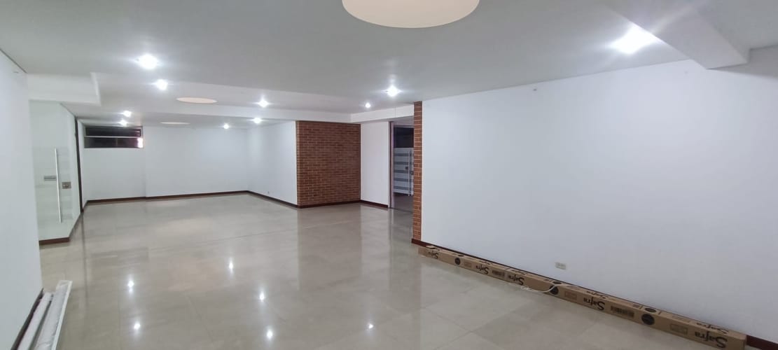 Apartamento de 3 alcobas en arriendo en Cedritos, Bogotá, 107 m² · foto 18 de 19