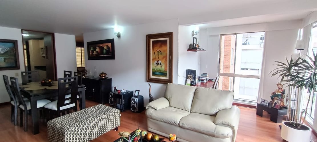 Apartamento de 3 alcobas en arriendo en Cedritos, Bogotá, 107 m² · foto 4 de 19
