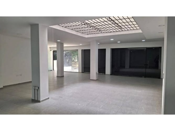Local en arriendo en Ciudad Capri, Cali, 145 m² · foto 7 de 9