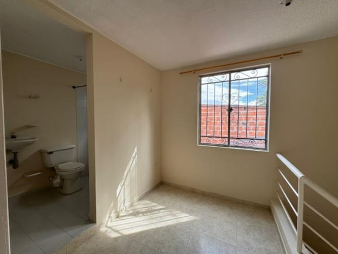 Casa de 3 alcobas en venta en Sendero De Miraflores Et Iii, Piedecuesta, 69 m² · foto 5 de 16