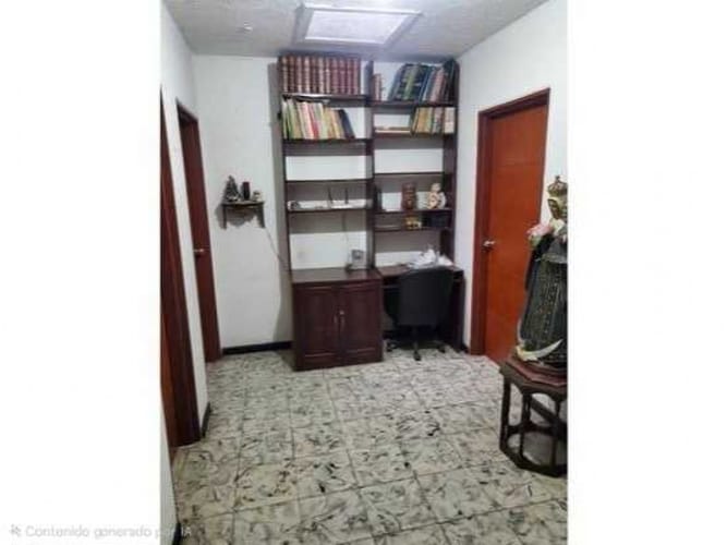 Casa de 4 alcobas en venta en Ub Pampalinda, Cali, 270 m² · foto 8 de 24