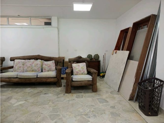 Casa de 9 alcobas en venta en La Flora, Cali, 340 m² · foto 2 de 24