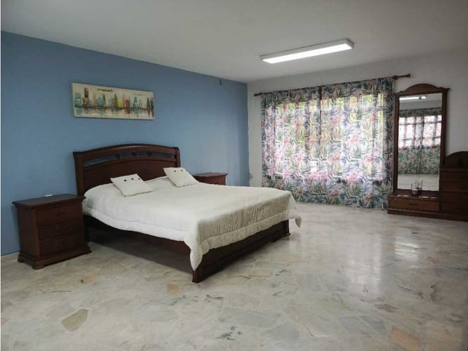 Casa de 9 alcobas en venta en La Flora, Cali, 340 m² · foto 5 de 24